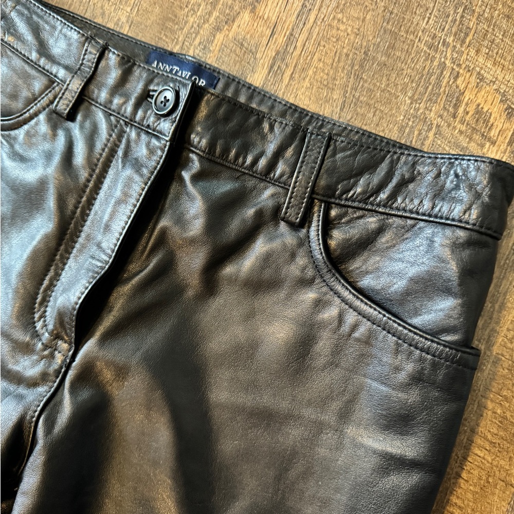 Vintage Ann Taylor, Genuine Black Leather pant, size 6 petite